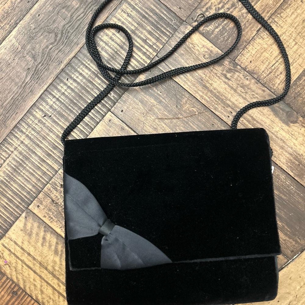 Vintage La Regale Purse in black velvet with Bow Evening Purse Christmas Party